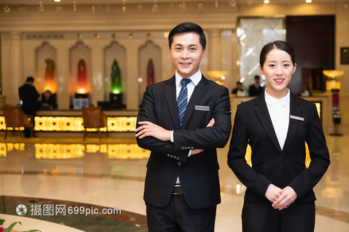酒店管理服務人員的形象 酒店軟實力的核心載體